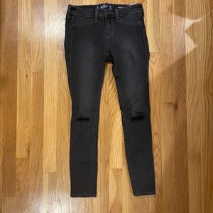Black Denim Hollister skinny jeans